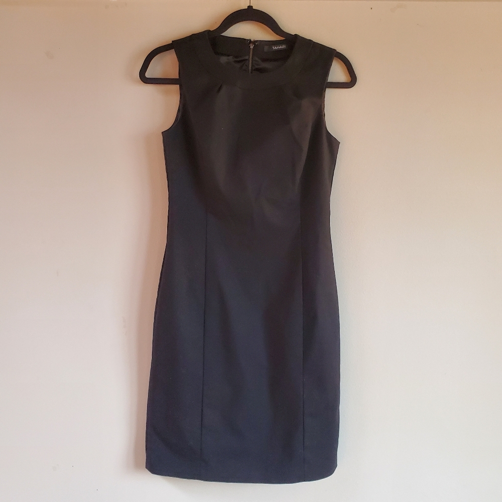 🖤 Tahari Black Stretch Sheath Dress - Size 4